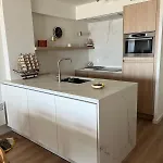 Seagull, Ruim En Volledig Vernieuwd Met Zeezicht In Westende Apartmán